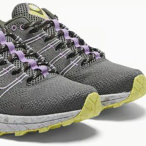 Brand New Size 8 Merrell Float Sneakers